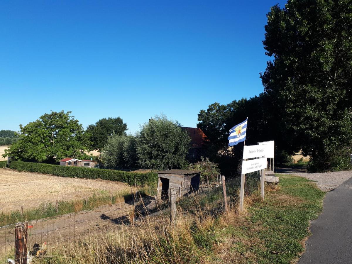 Bie Oans Oefje Chalet Lewedorp